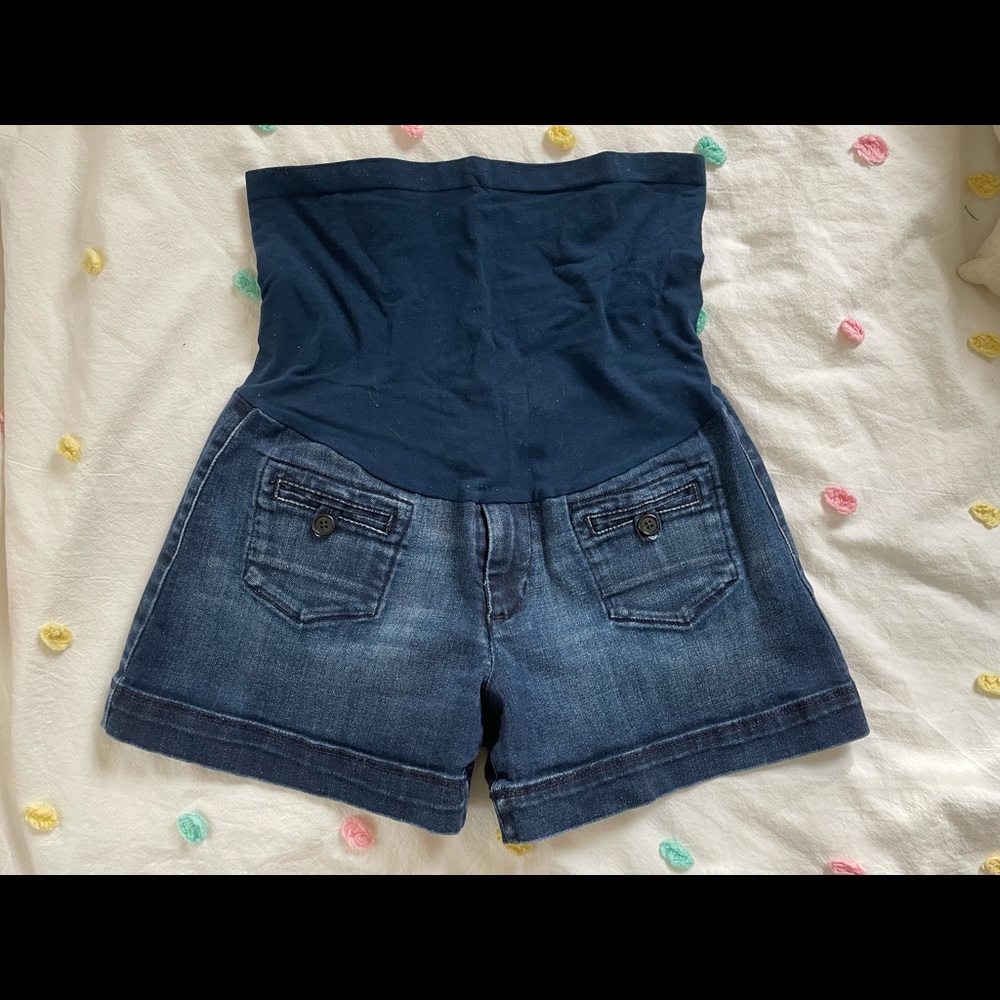A Pea in the Pod Maternity Jean Shorts